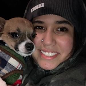 Meet your Posher, Selena